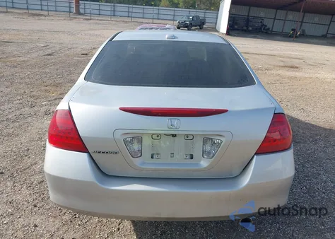 2007 Honda Accord 2.4 Ex z USA, uszkodzony, nr VIN 1HGCM56897A047996